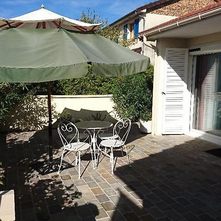 Chez Maryna Bed & Breakfast Longpont-sur-Orge Dış mekan fotoğraf